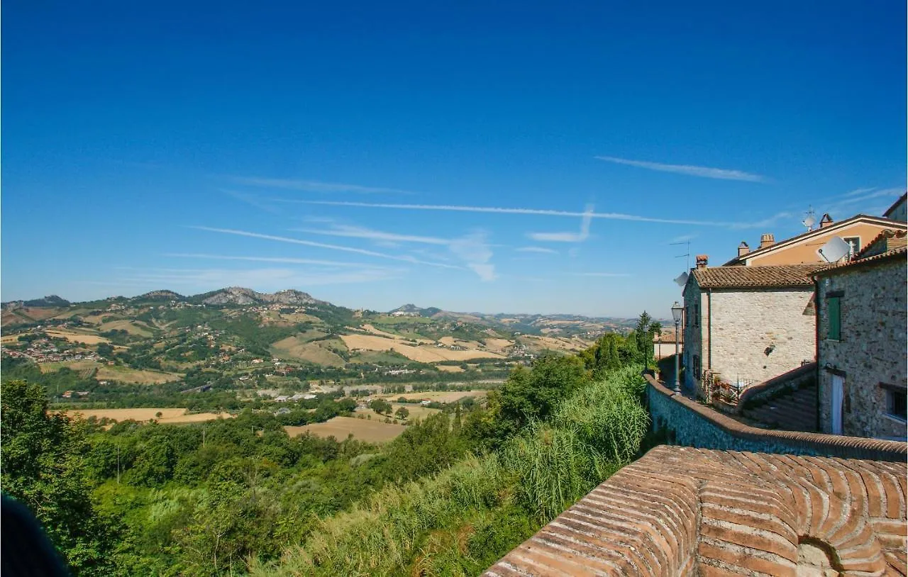 Nice Apartment In Verucchio With Kitchen