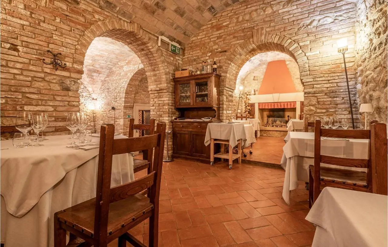 Nice Apartment In Verucchio With Kitchen